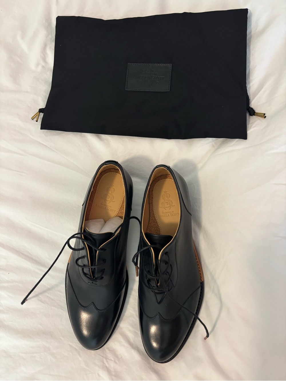 Black Leather Women's Lace-Up Oxfords